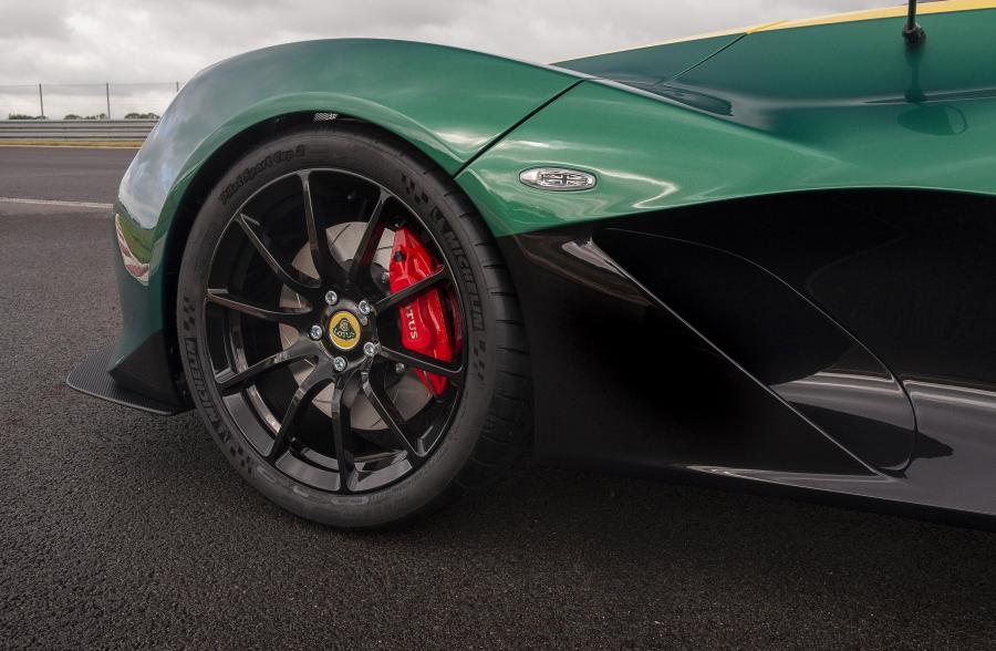  Lotus 3-Eleven 2015 года  (фото 10 из 13)